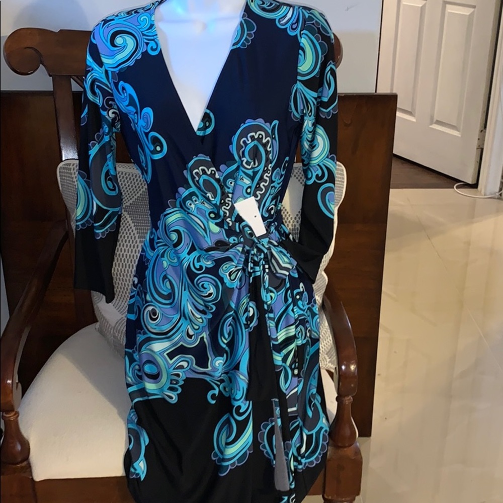 BNWT DONNA MORGAN DRESS SIZE 4